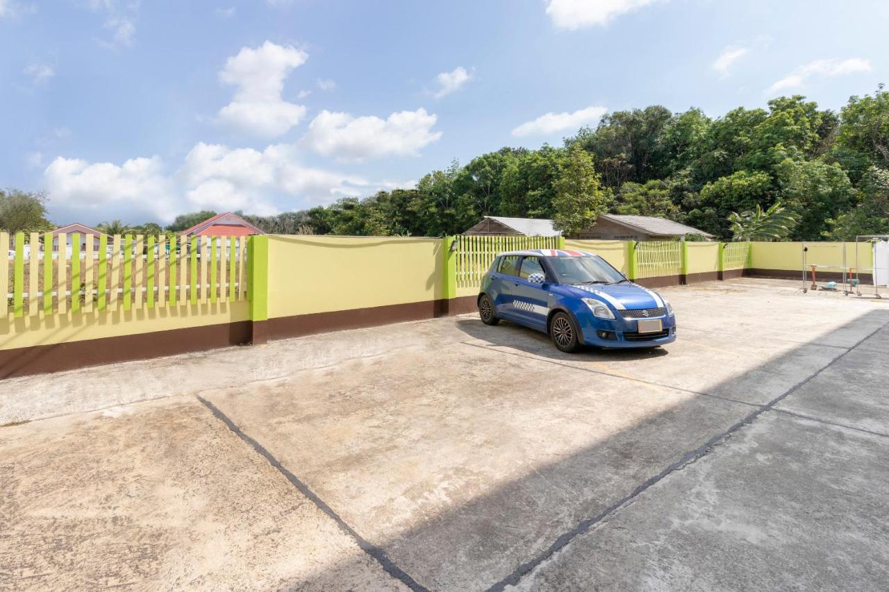 Oyo 632 Thanagrit Apartelle Tha Mai Exterior photo