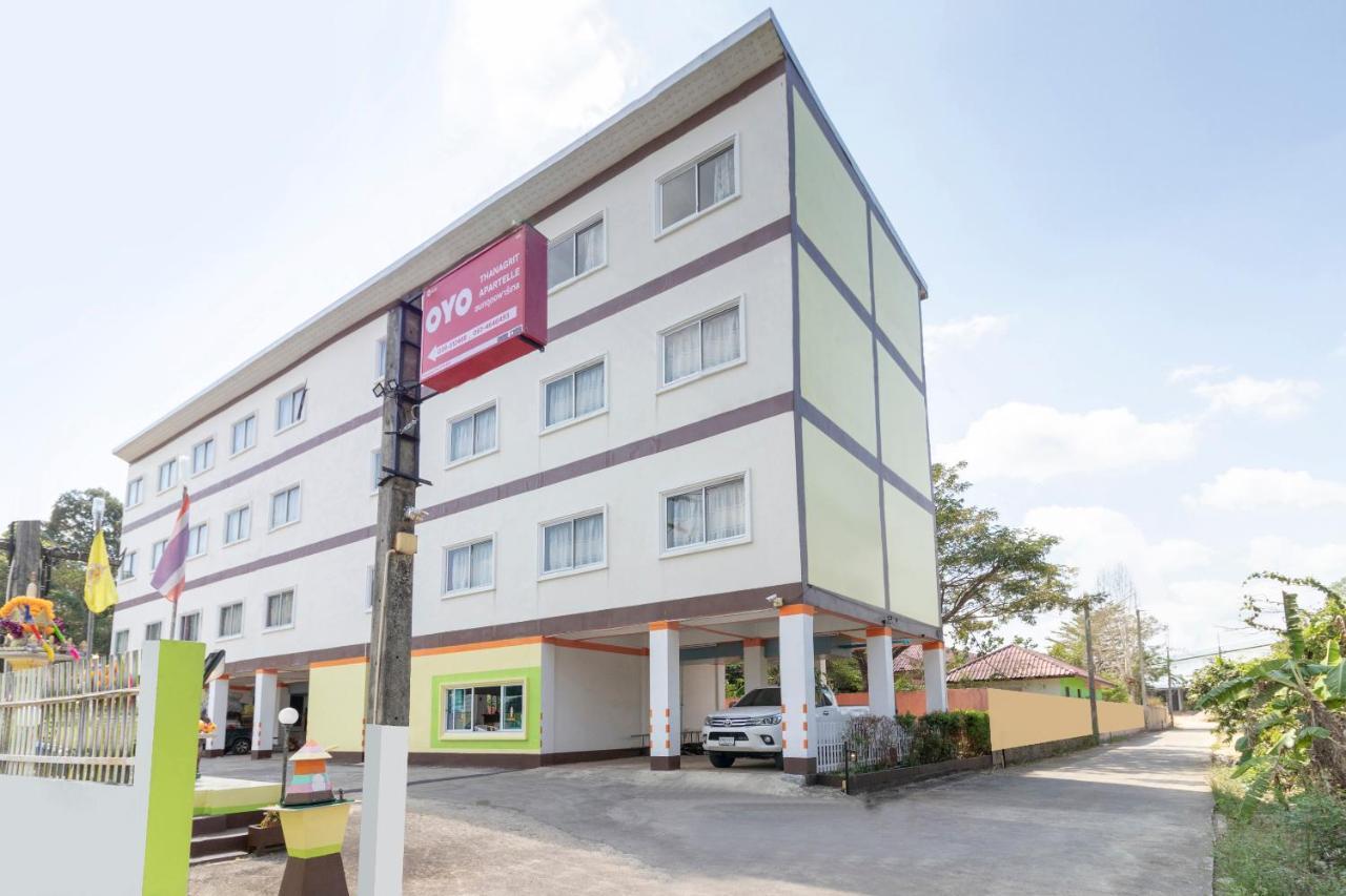 Oyo 632 Thanagrit Apartelle Tha Mai Exterior photo